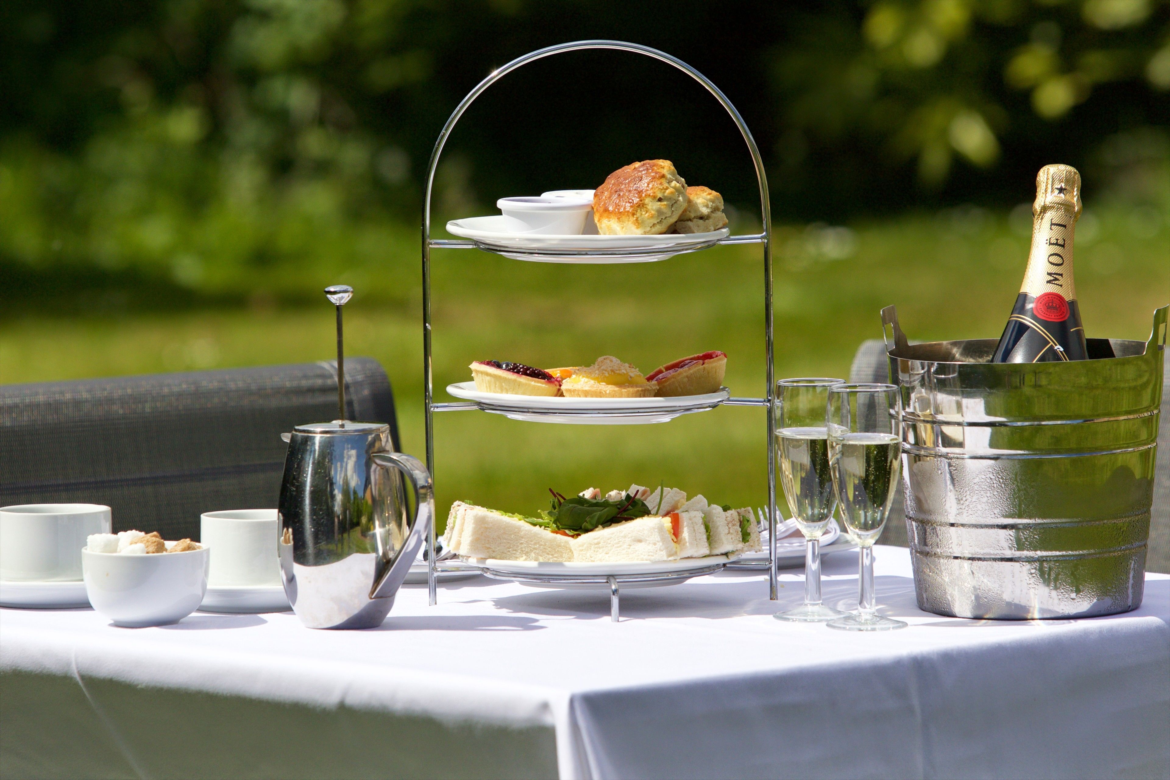 London Chigwell Prince Regent Hotel, BW Signature Collection