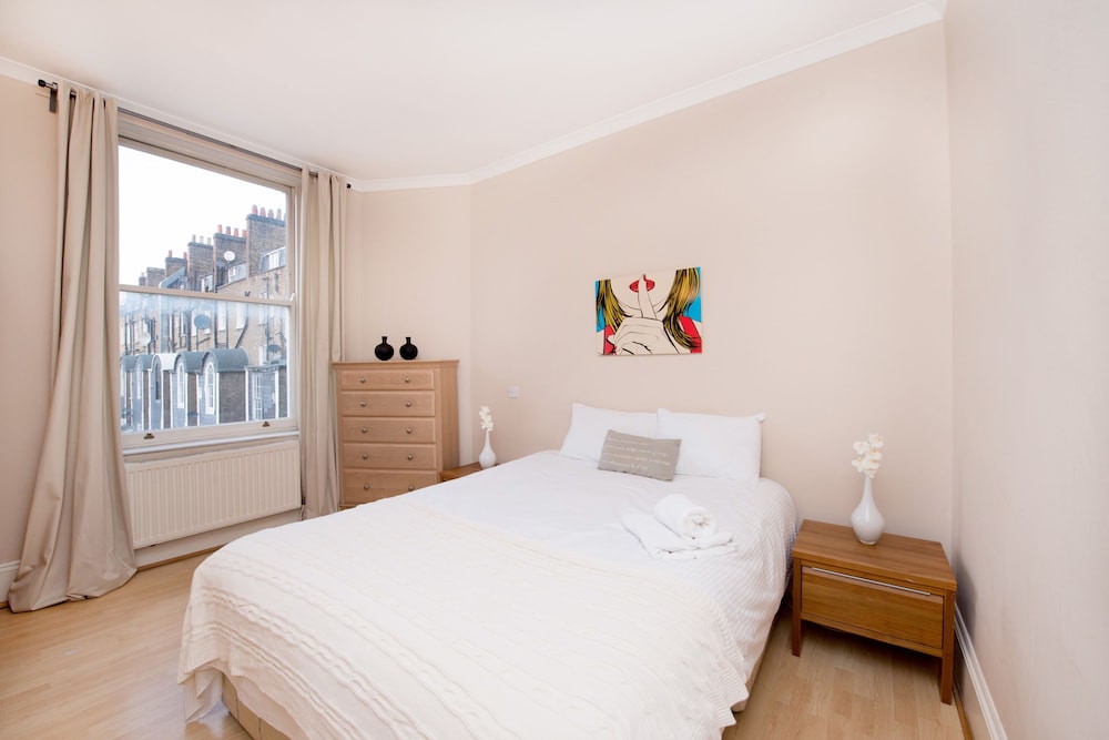 London Paddington Suites