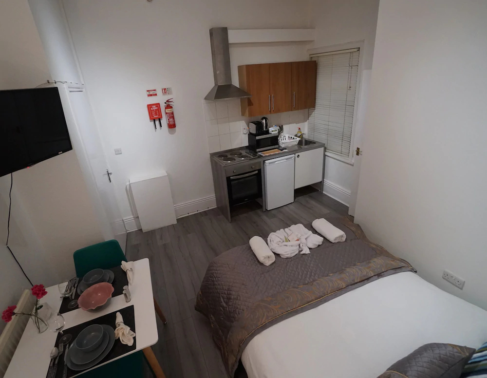 London Queens Apartments