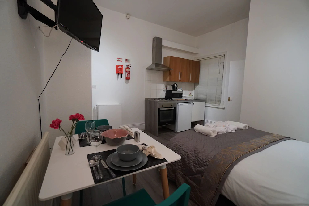 London Queens Apartments