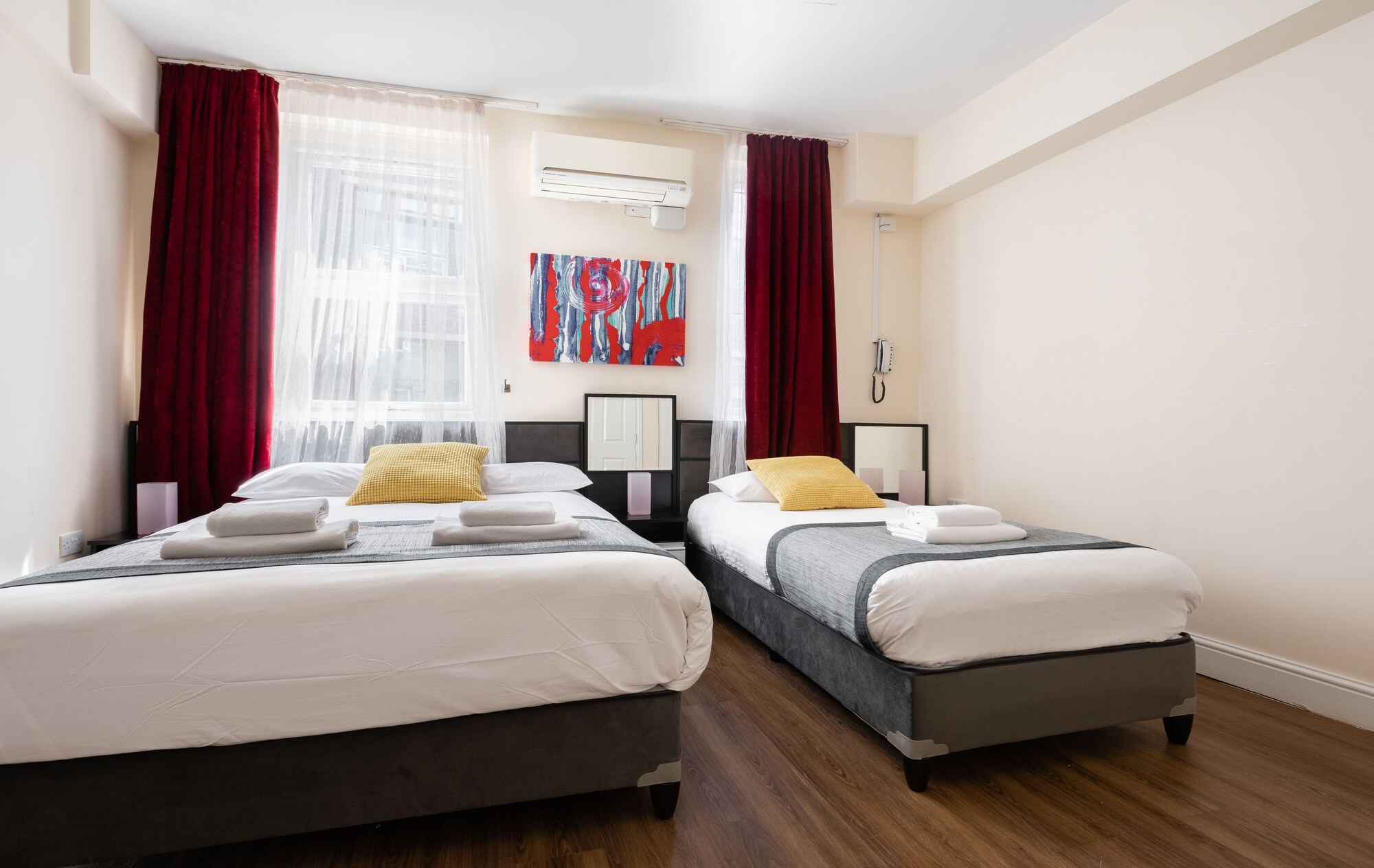 Central Hoxton Shoreditch SH Apartments