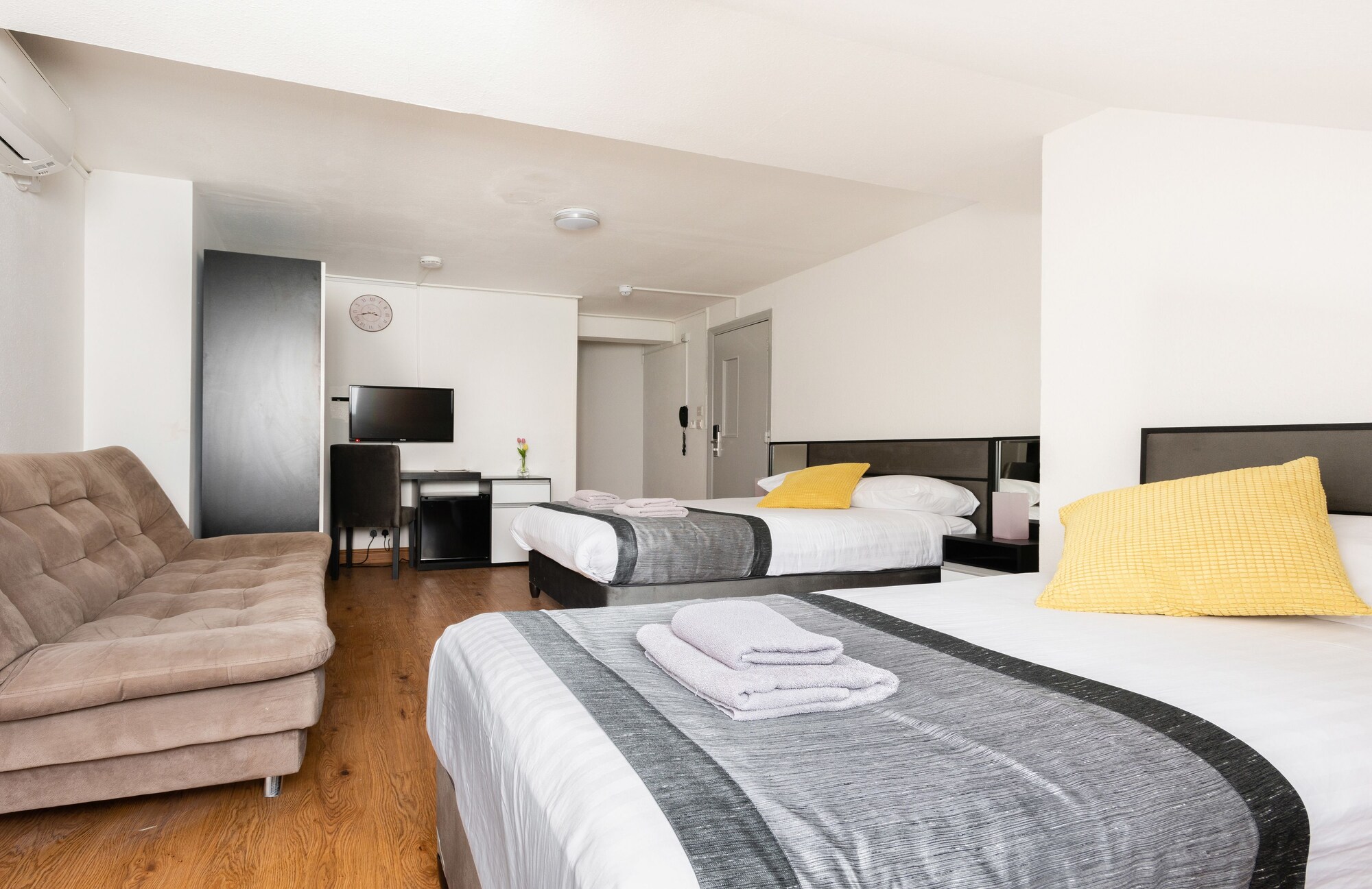 Central Hoxton Shoreditch SH Apartments