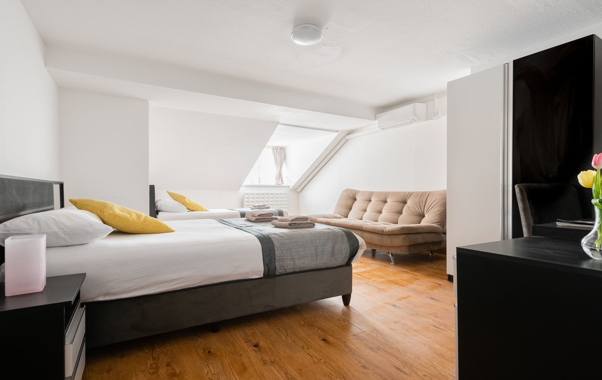 Central Hoxton Shoreditch SH Apartments