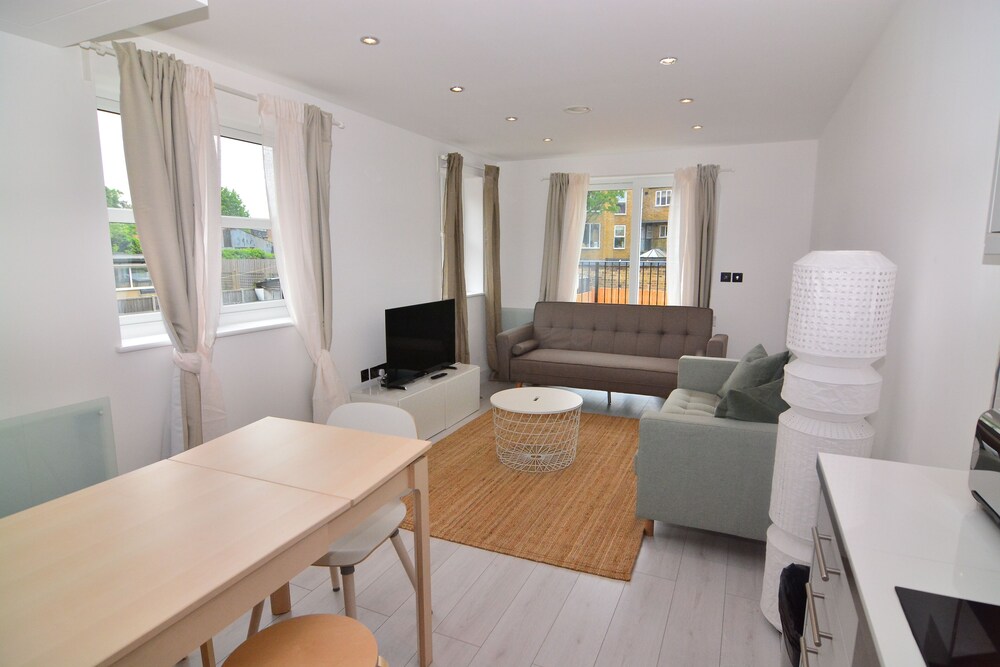 Macarena Wharf Apartments
