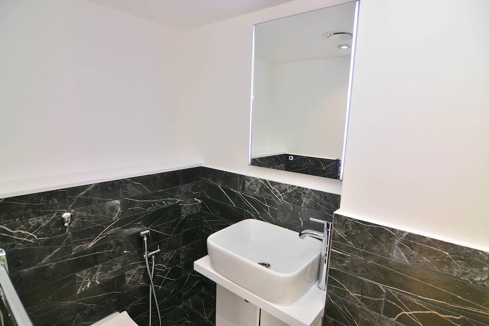 Macarena Wharf Apartments