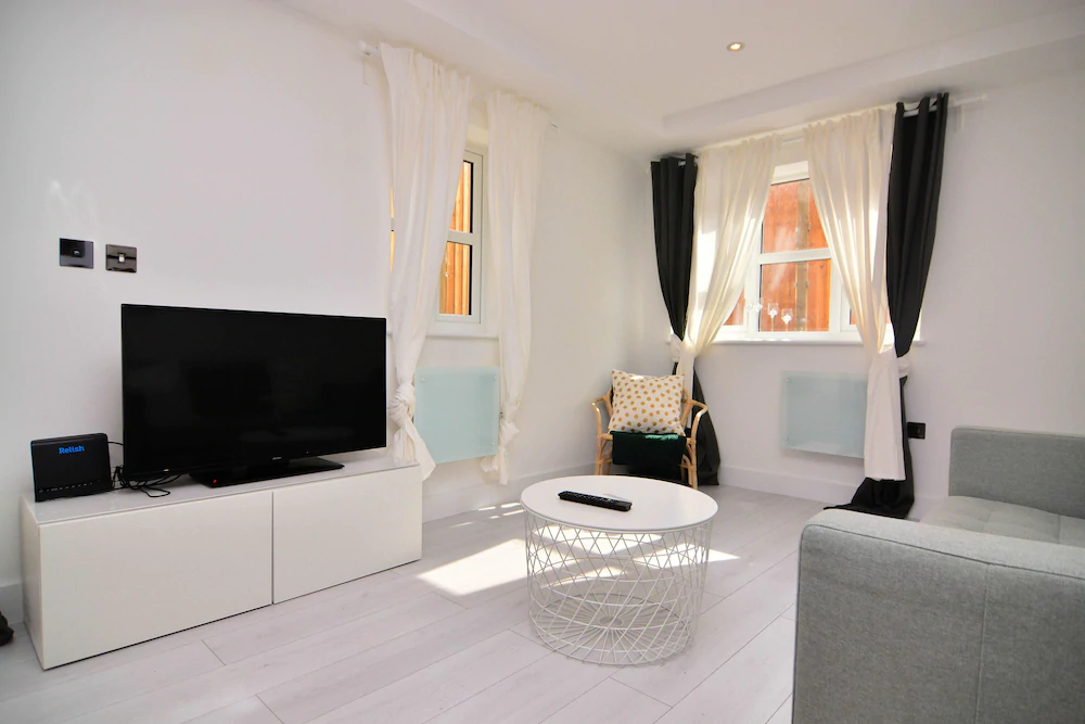 Macarena Wharf Apartments