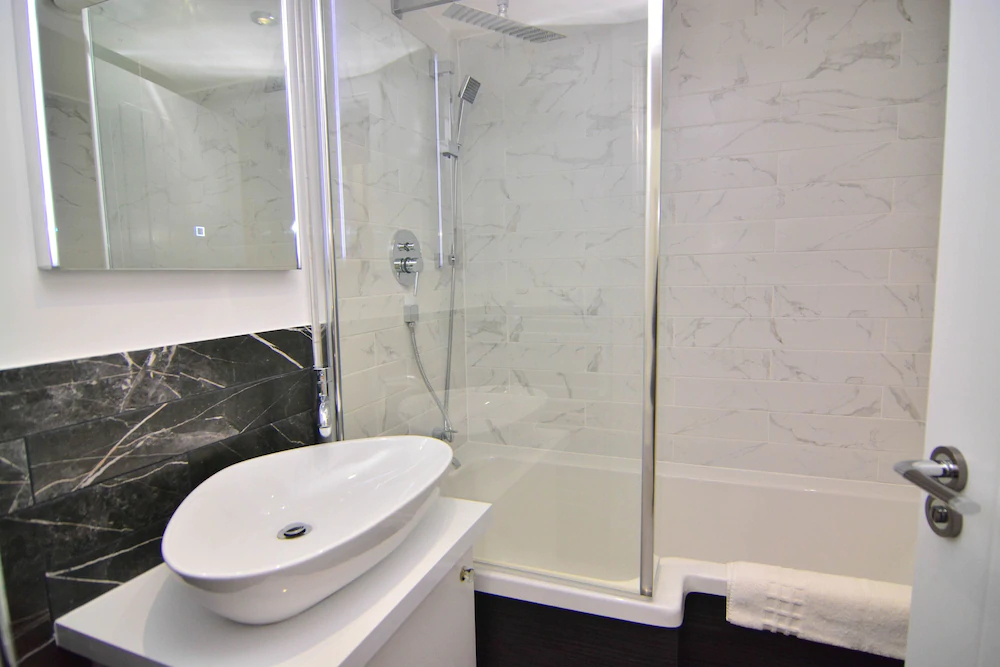 Macarena Wharf Apartments