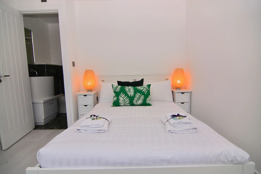 Macarena Wharf Apartments