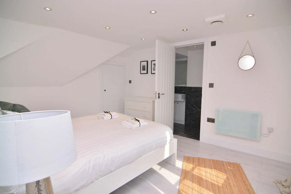Macarena Wharf Apartments