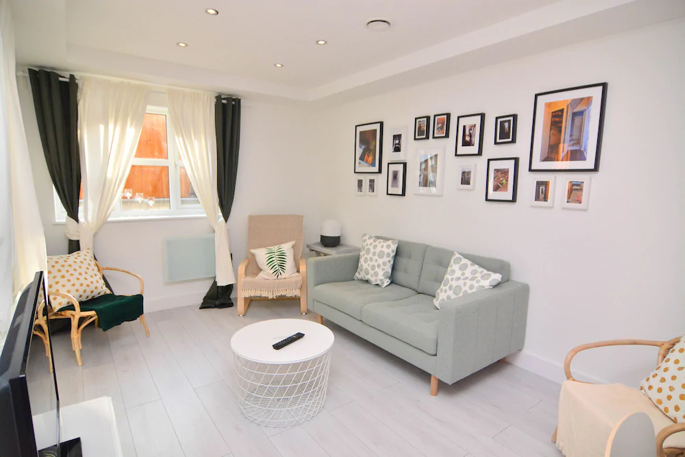 Macarena Wharf Apartments