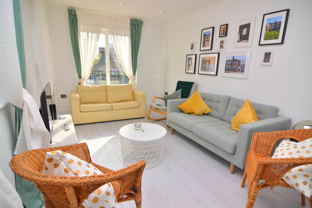 Macarena Wharf Apartments