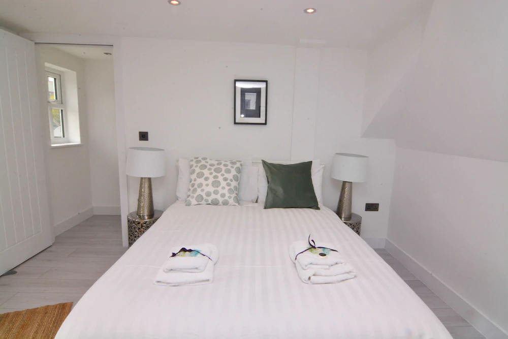 Macarena Wharf Apartments