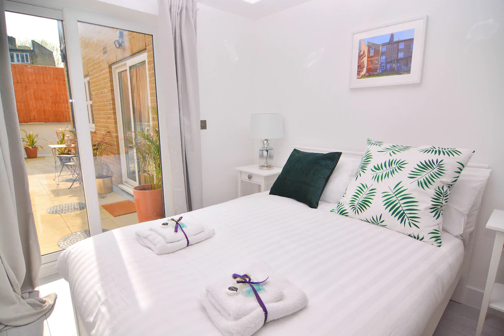 Macarena Wharf Apartments