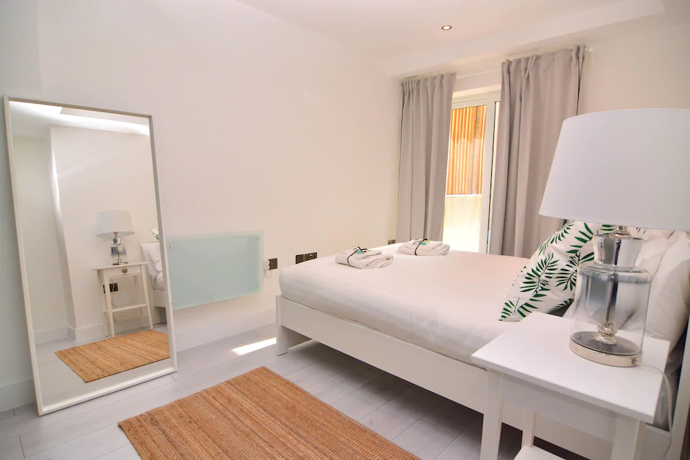 Macarena Wharf Apartments