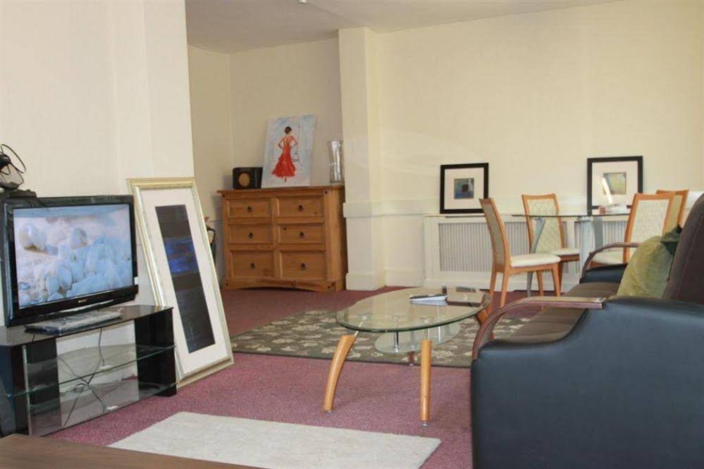 Manor House Hotel