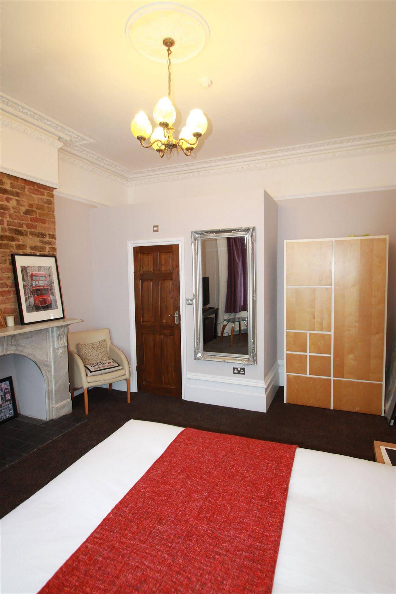 Manor House Hotel