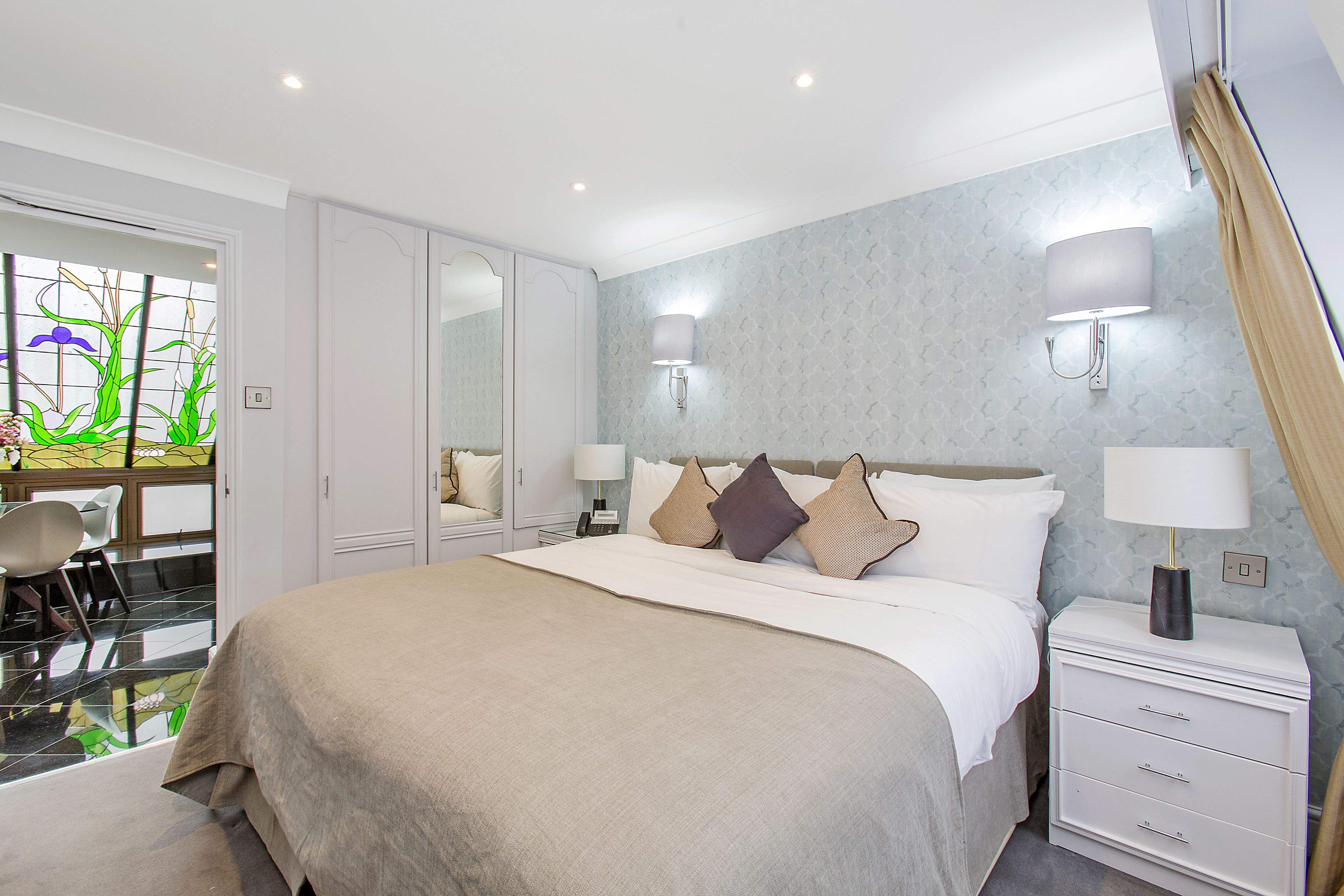 Mayfair House