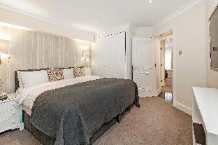 Mayfair House