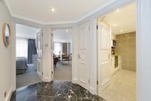 Mayfair House