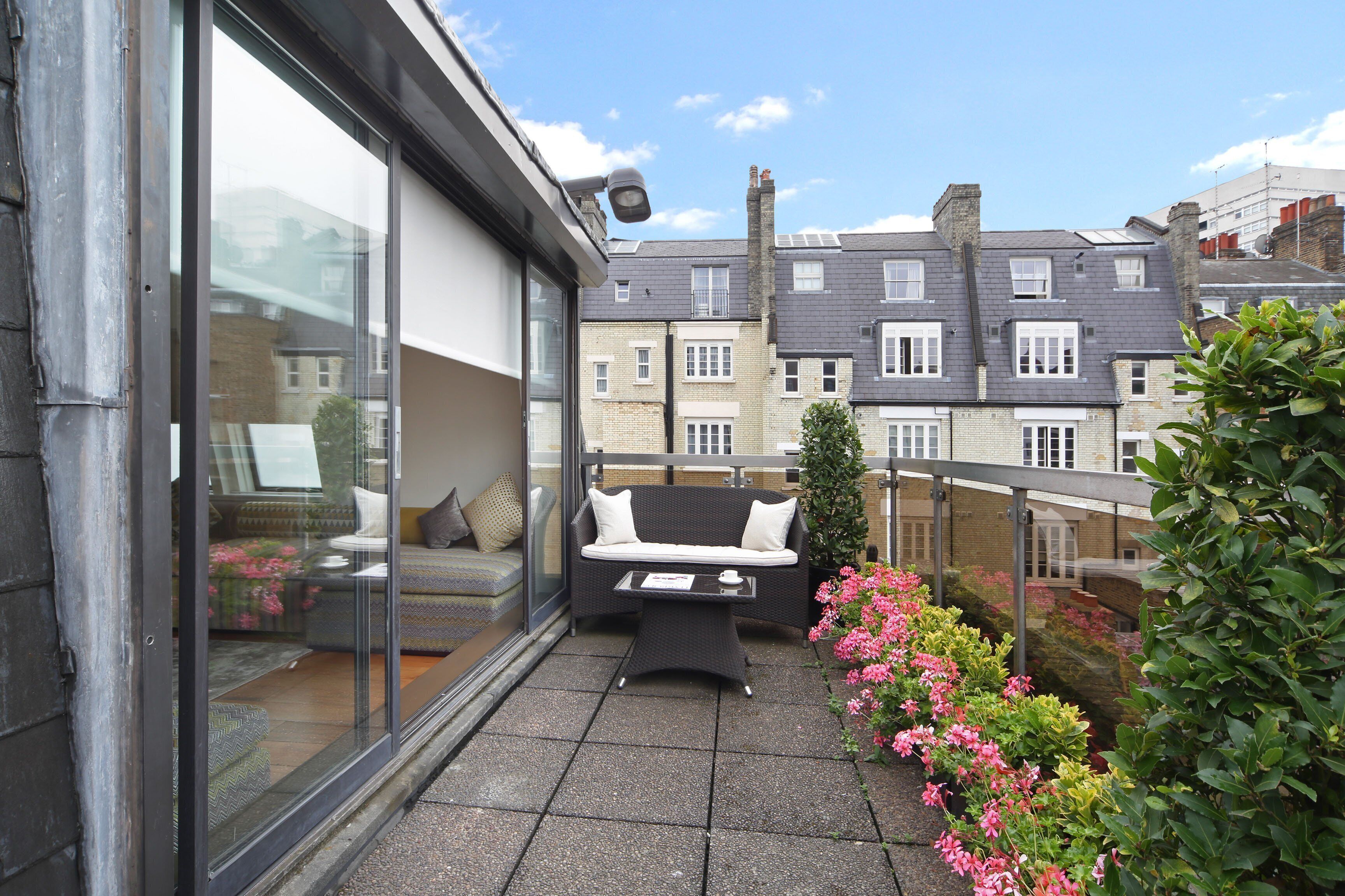 Mayfair House