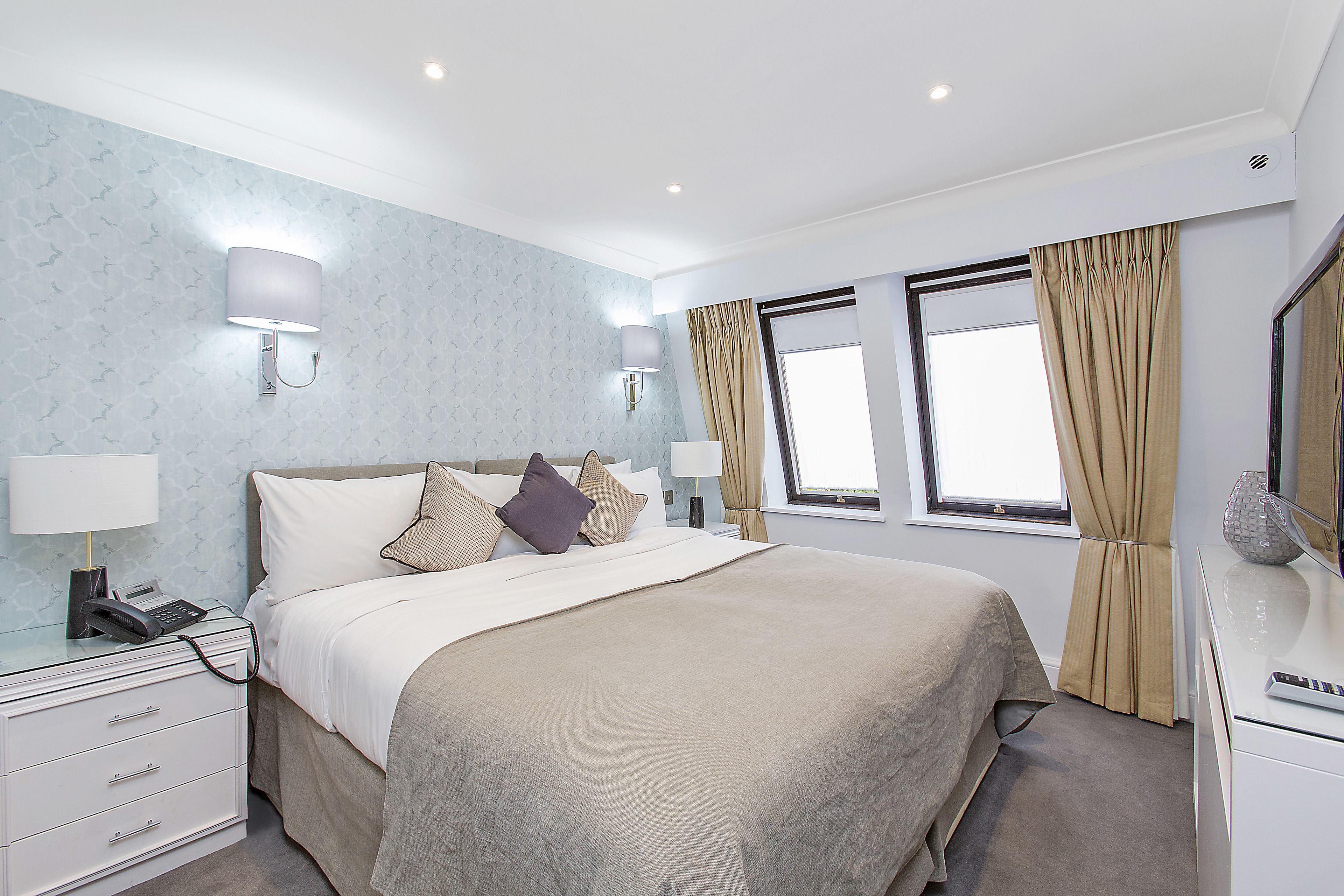 Mayfair House