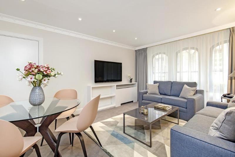 Mayfair House