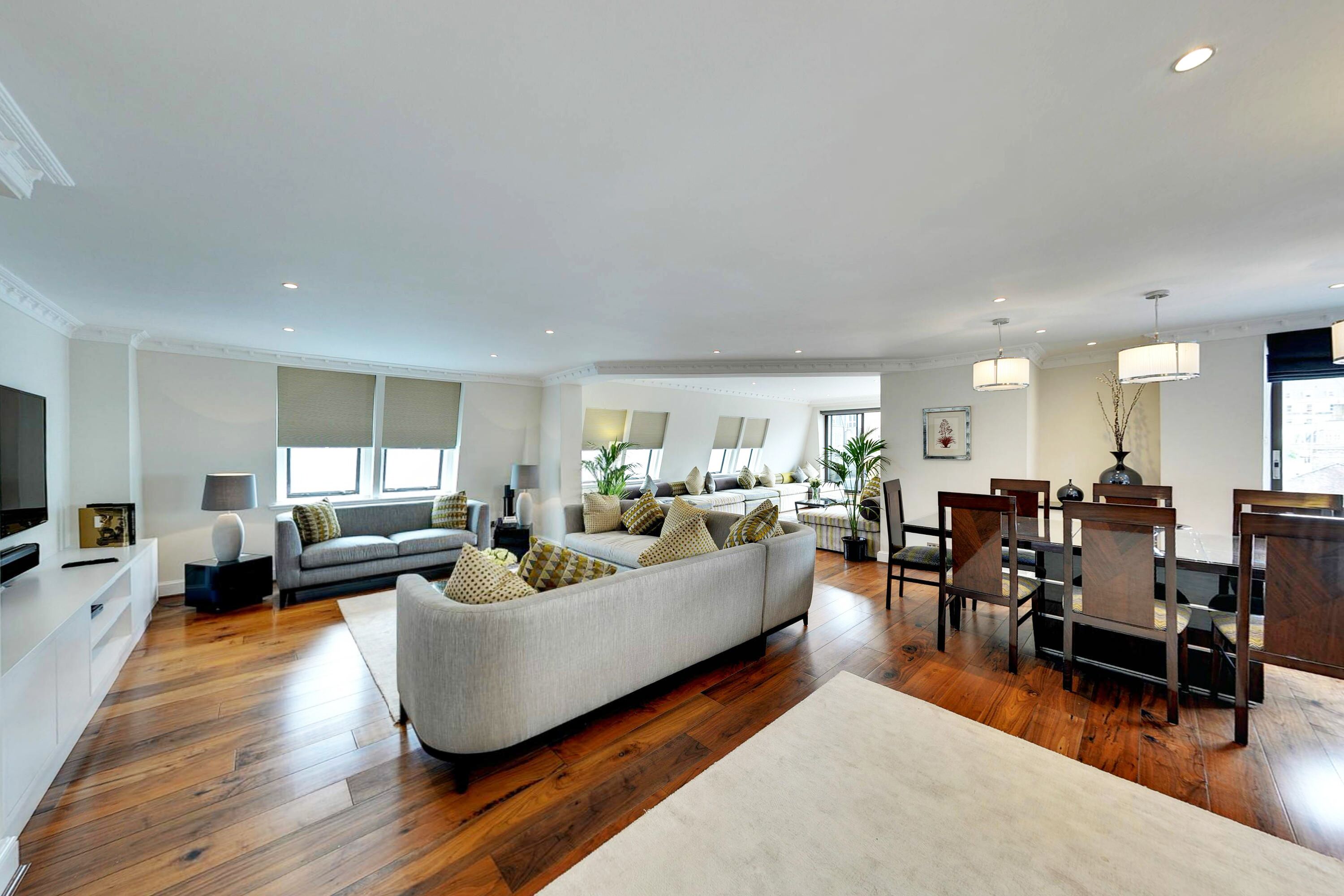 Mayfair House