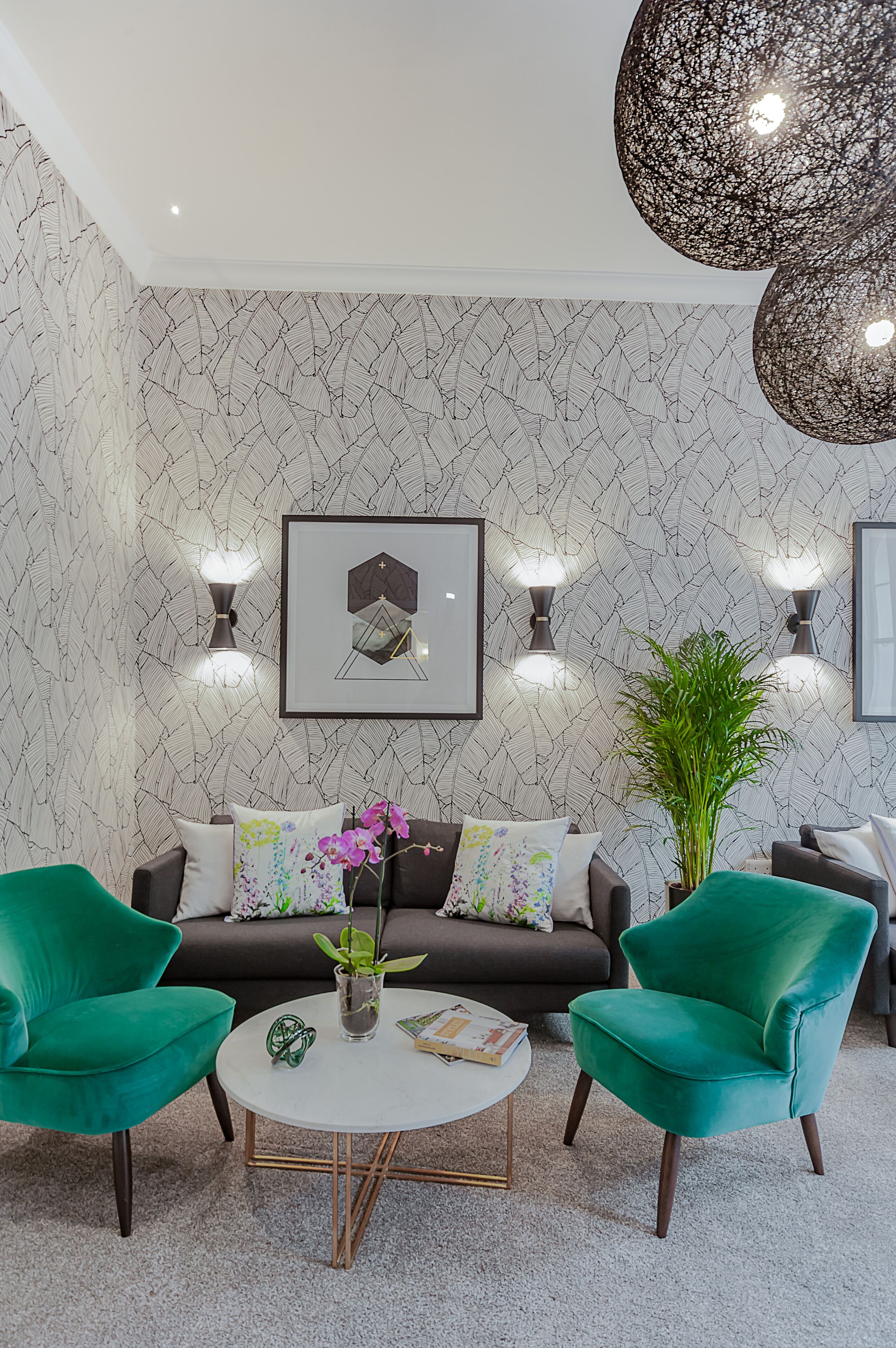 Mentone Hotel