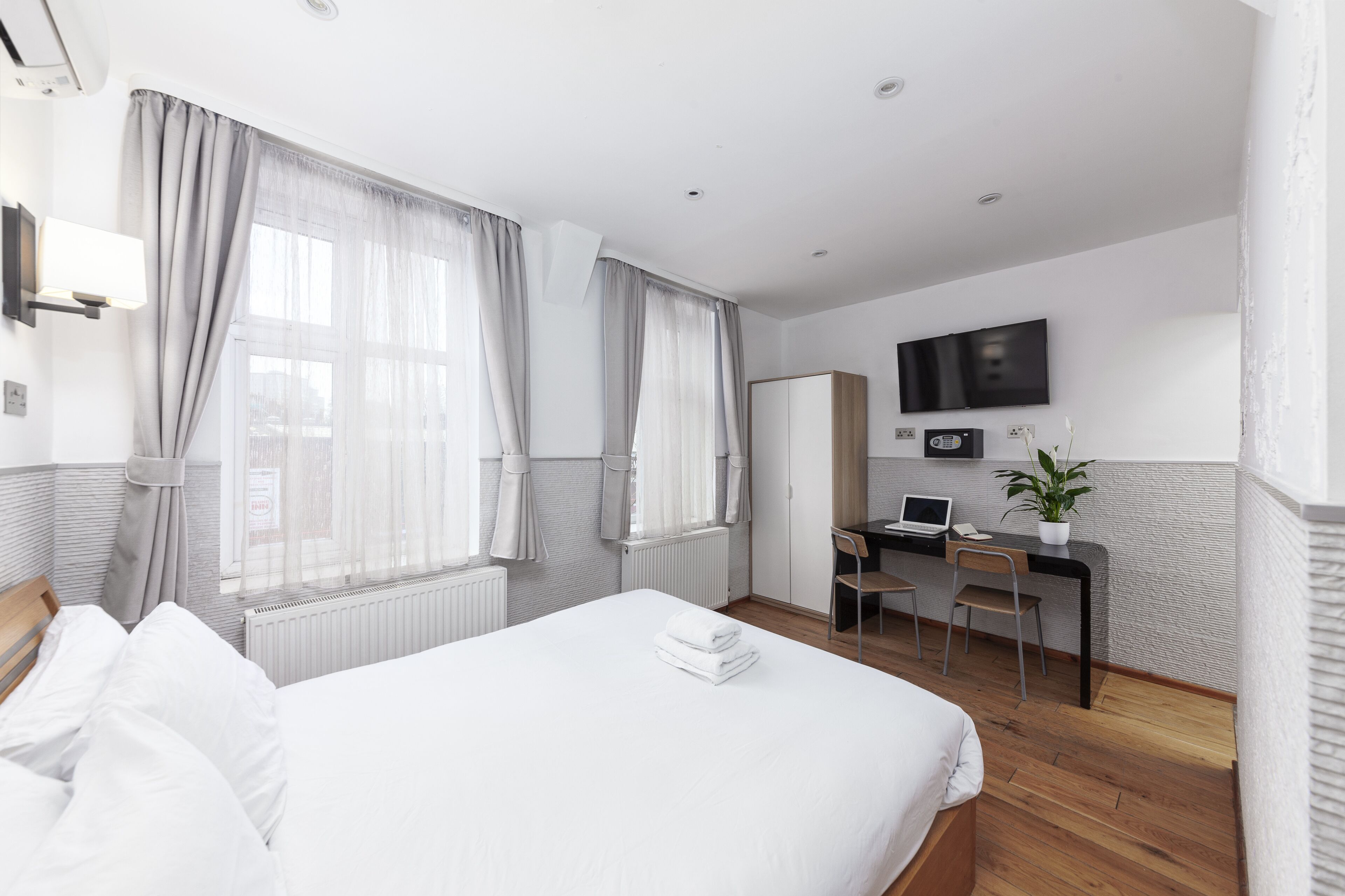 Argyle Apart Hotel