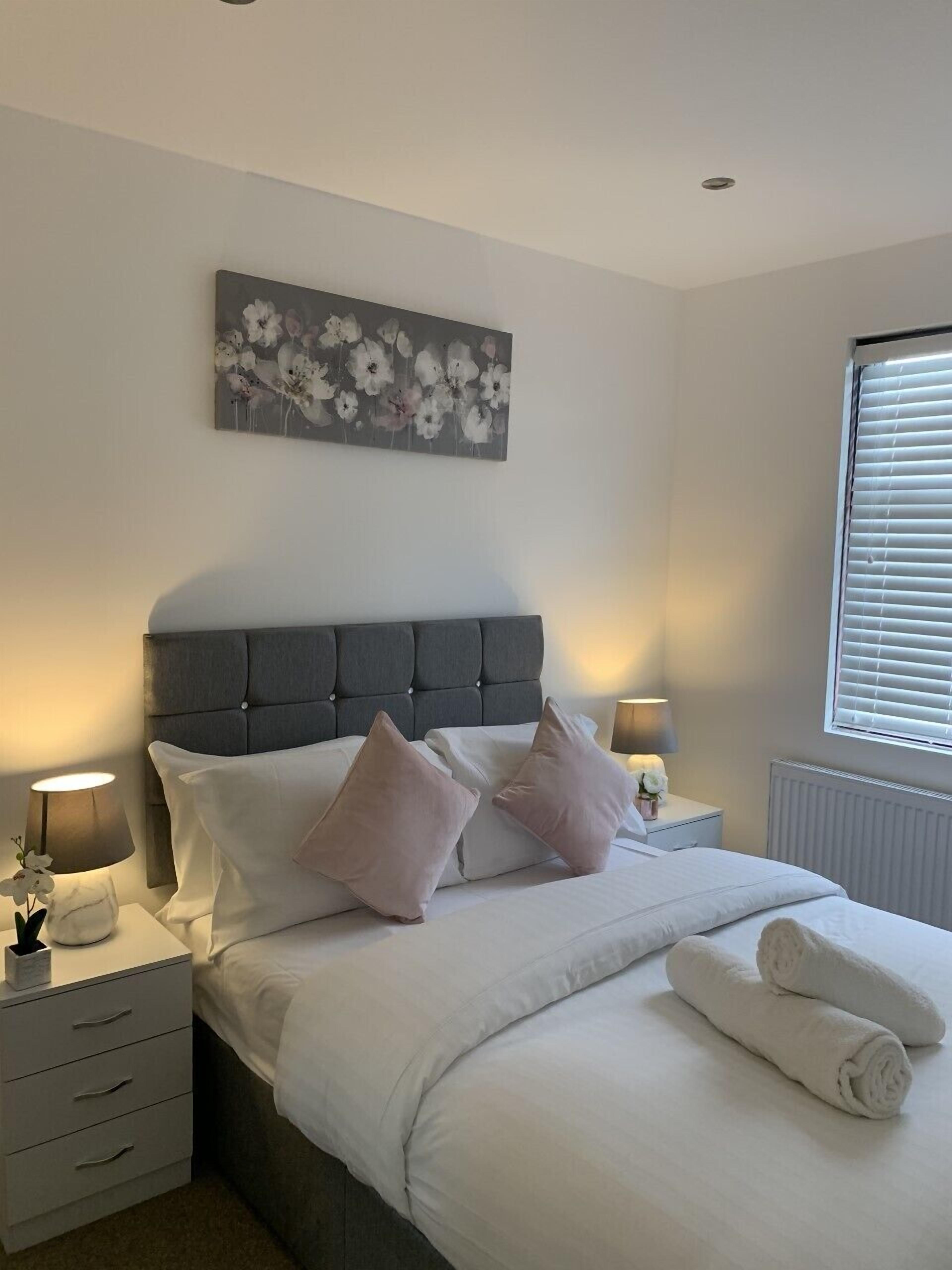 Morland House Apartments Hornchurch