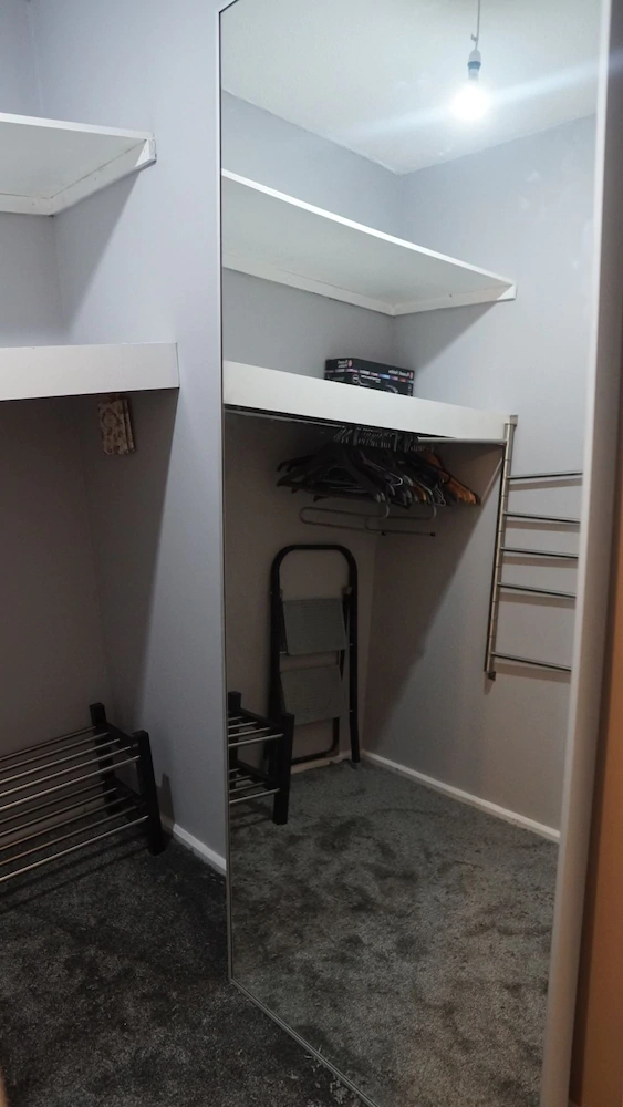 North London Apartment Edmonton