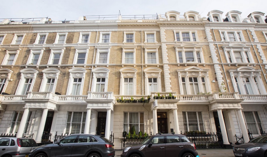 Notting Hill Gate
