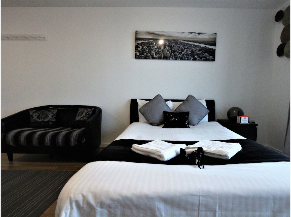 Olympic Rooms