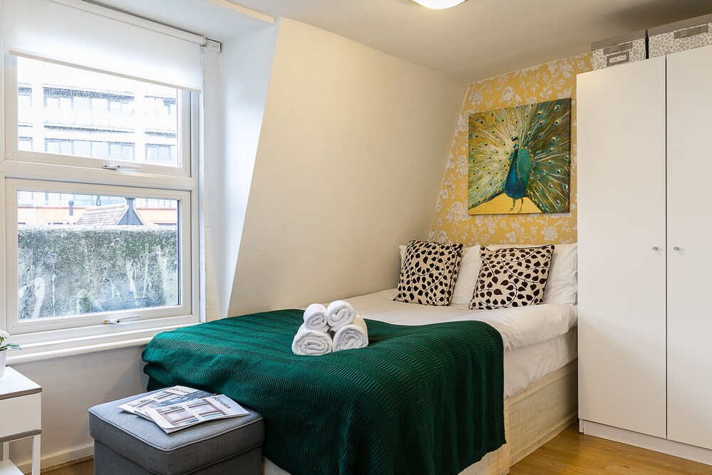 Paddington Suites