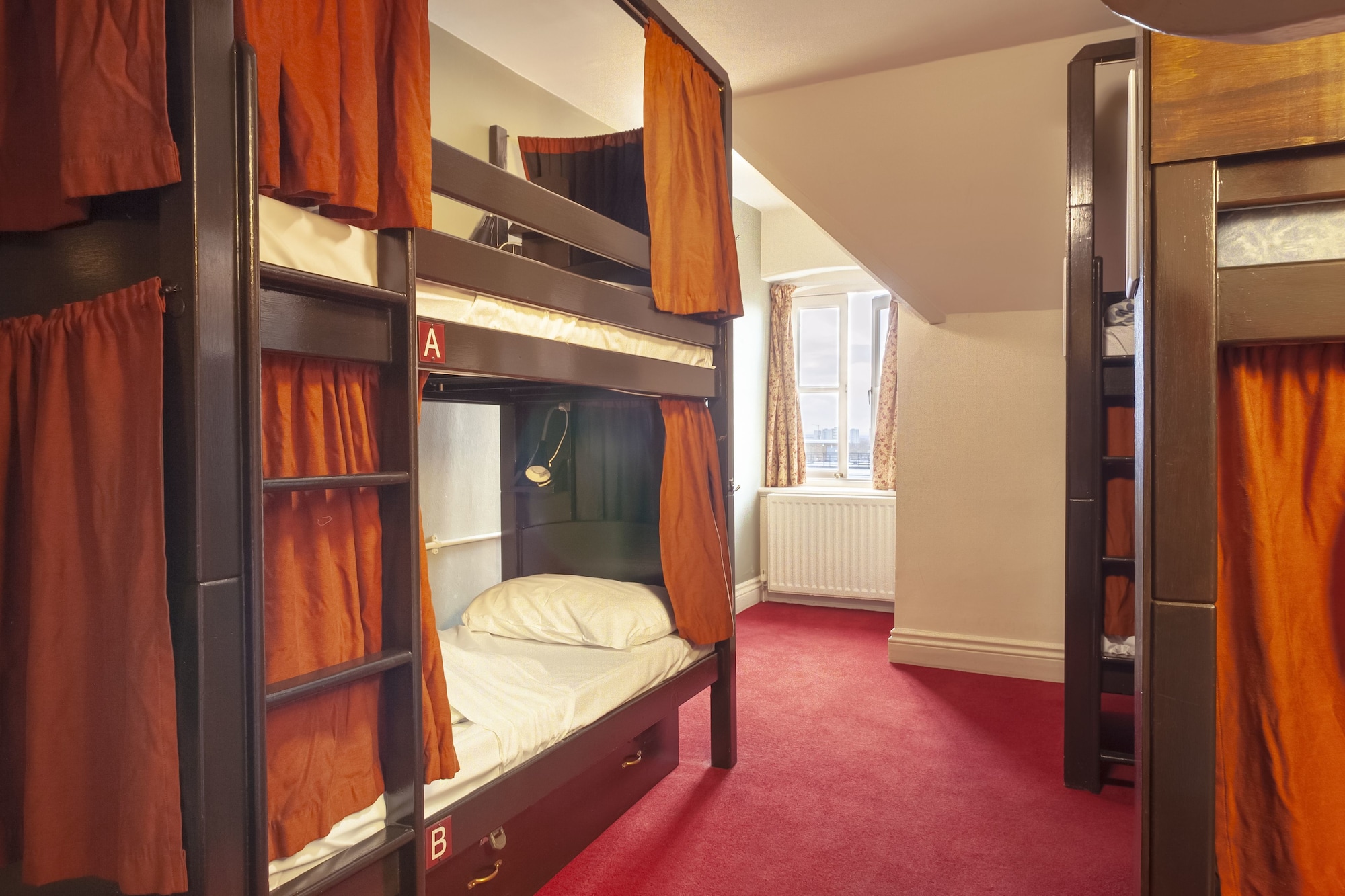 Palmers Lodge Swiss Cottage