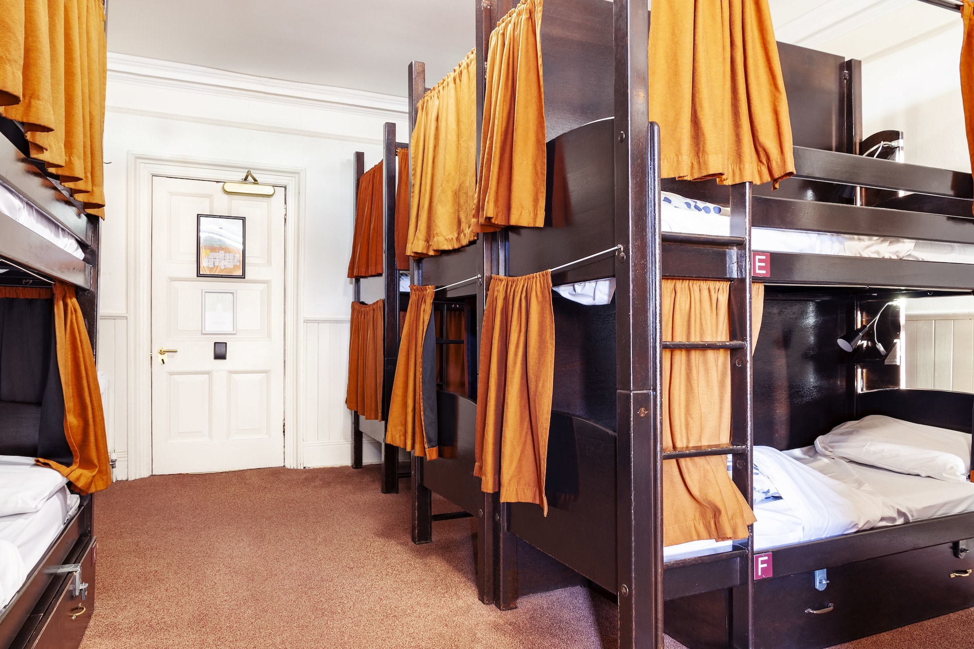 Palmers Lodge Swiss Cottage