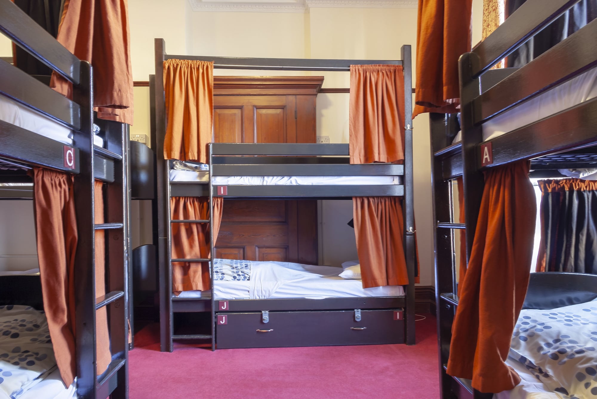 Palmers Lodge Swiss Cottage