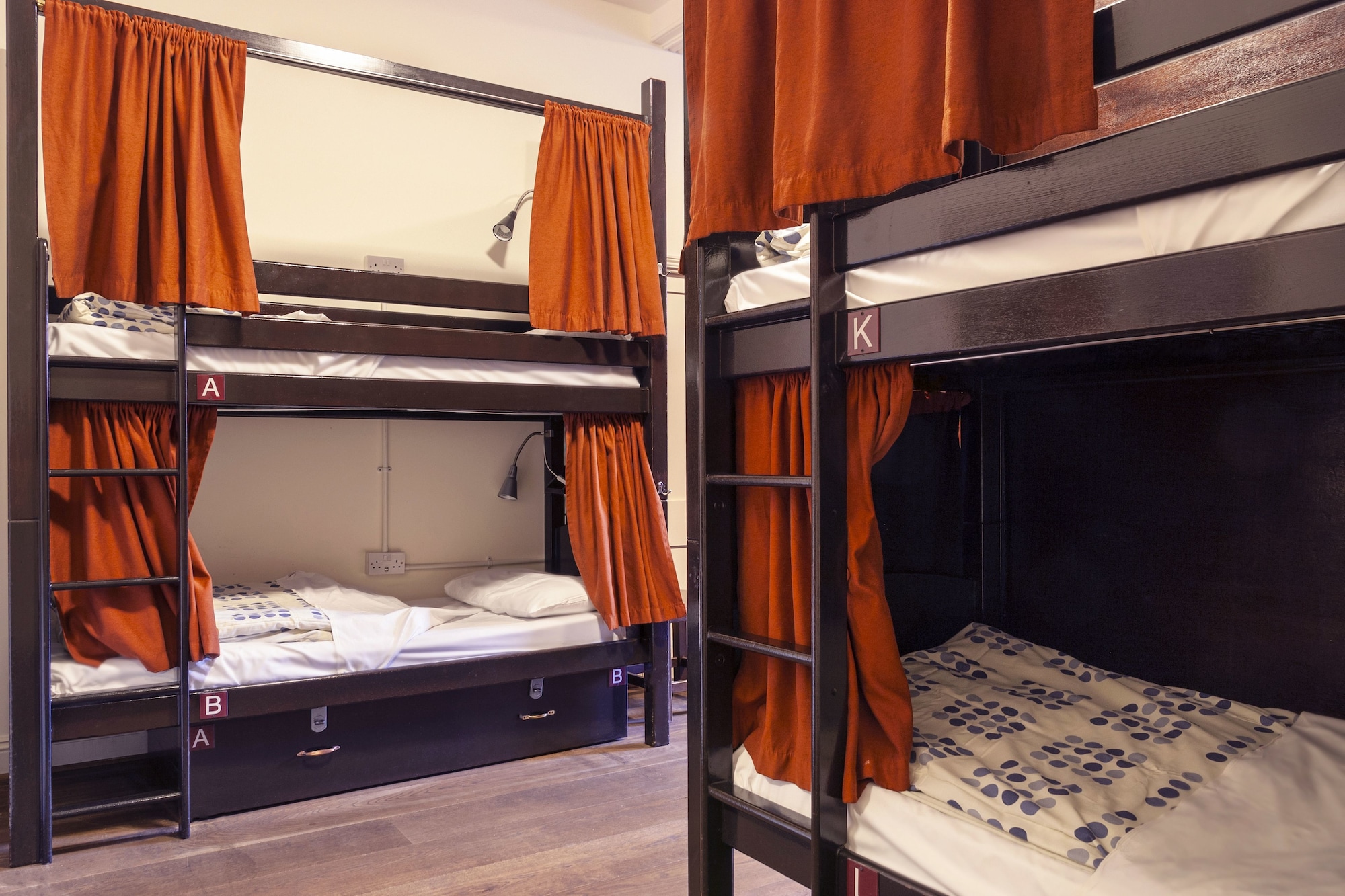 Palmers Lodge Swiss Cottage