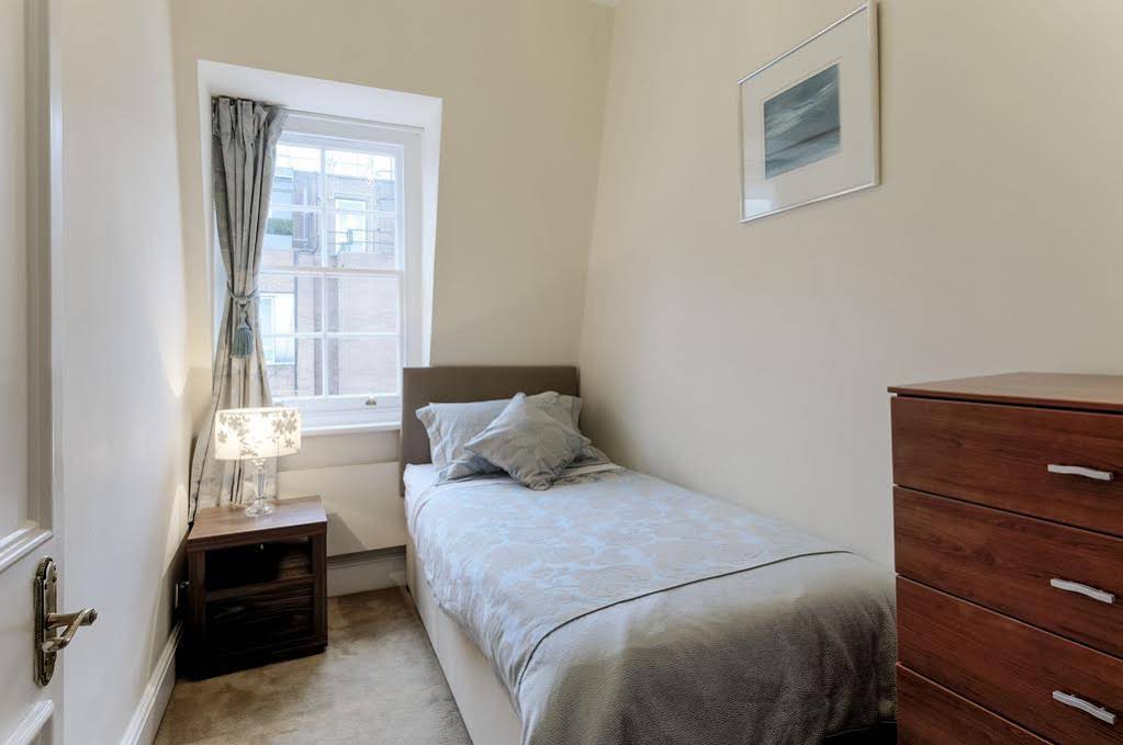Park Lane Apartments - Clarges Street