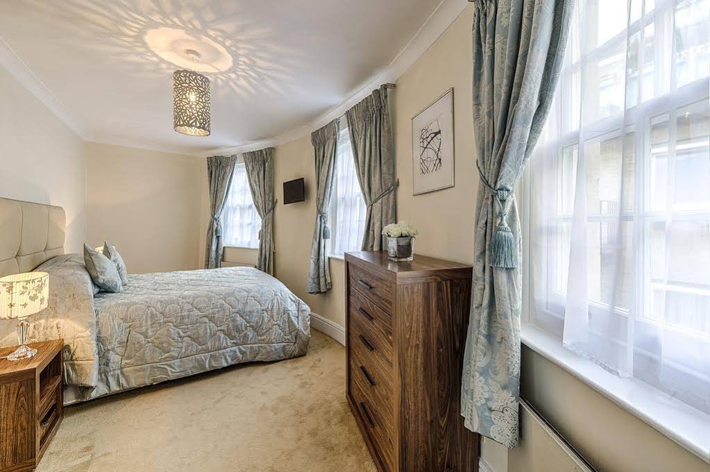 Park Lane Apartments - Clarges Street