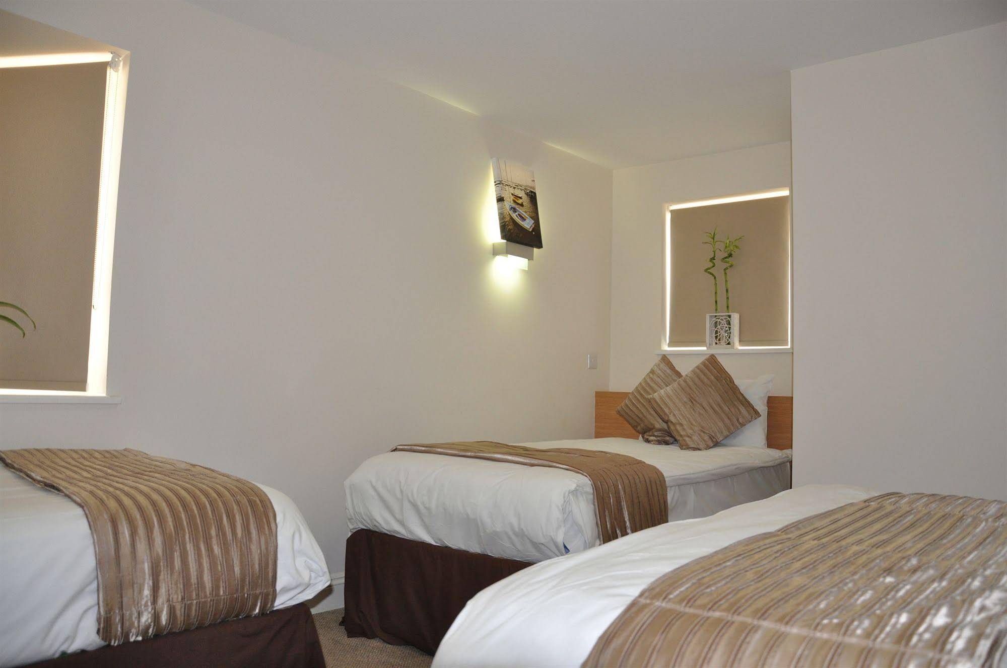 Queens Hotel