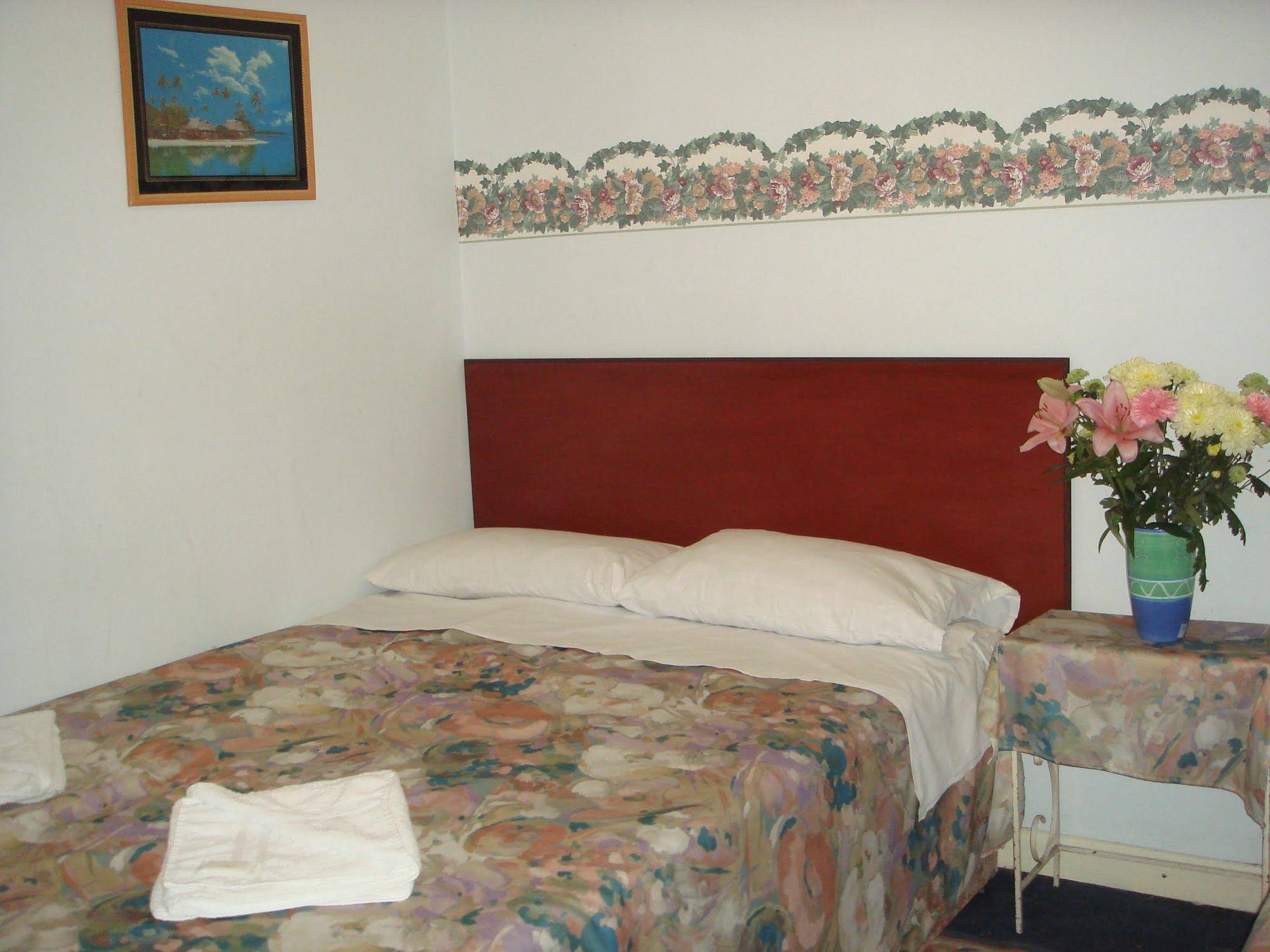 Regency Court