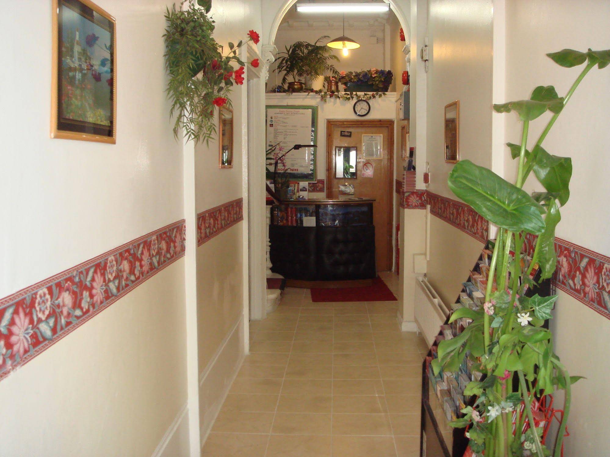 Regency Court