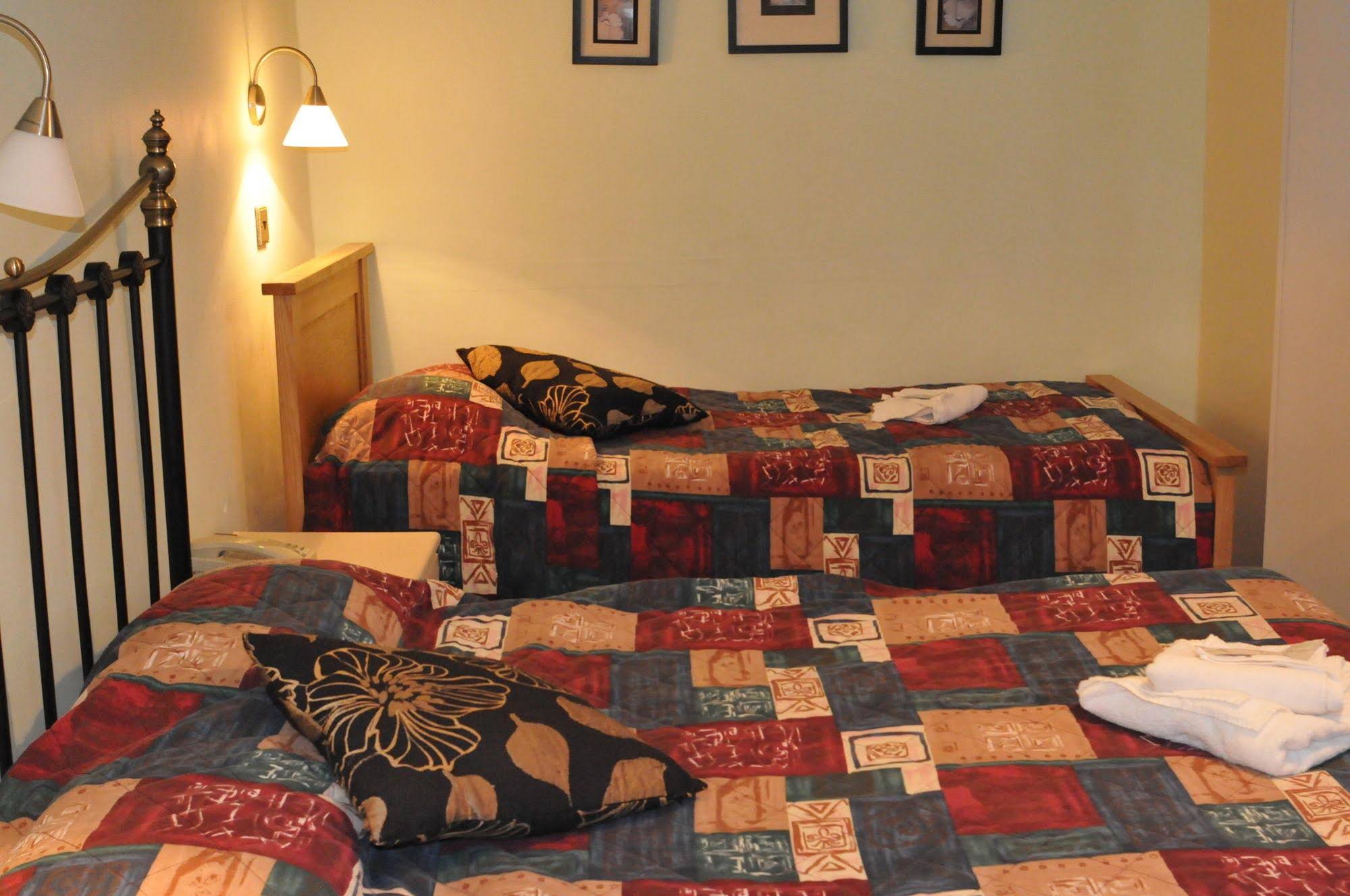 Ridgeway Hotel