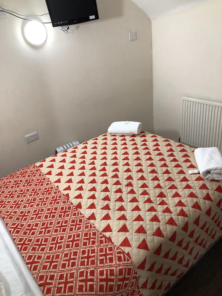 Romanos Hotel
