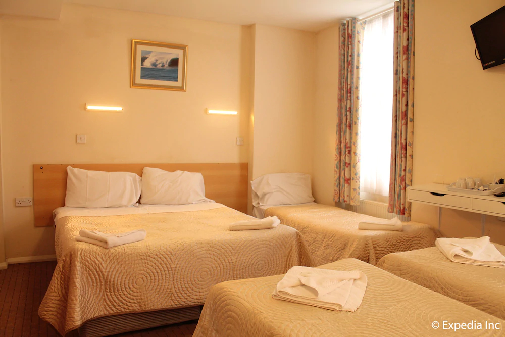 Romanos Hotel