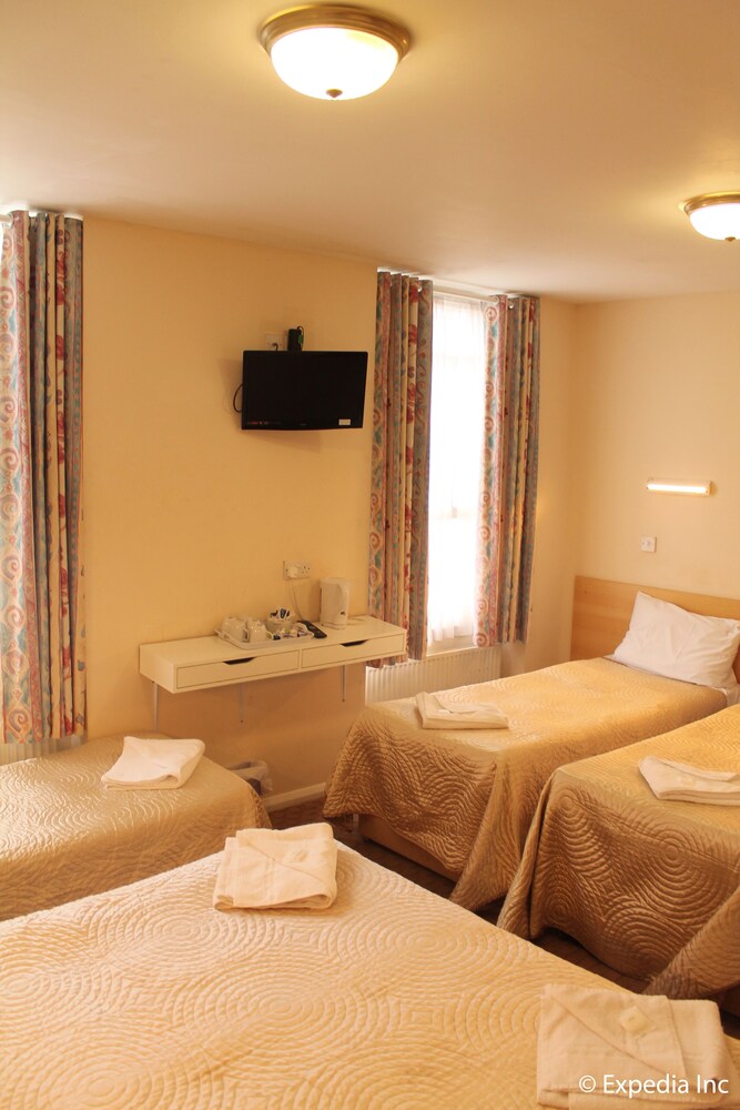 Romanos Hotel