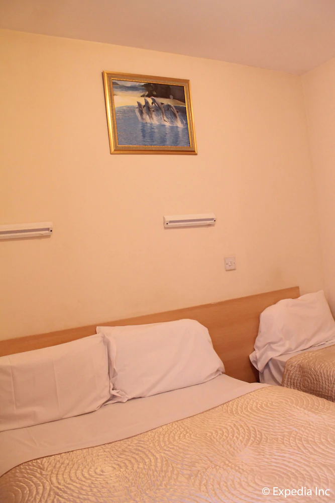 Romanos Hotel