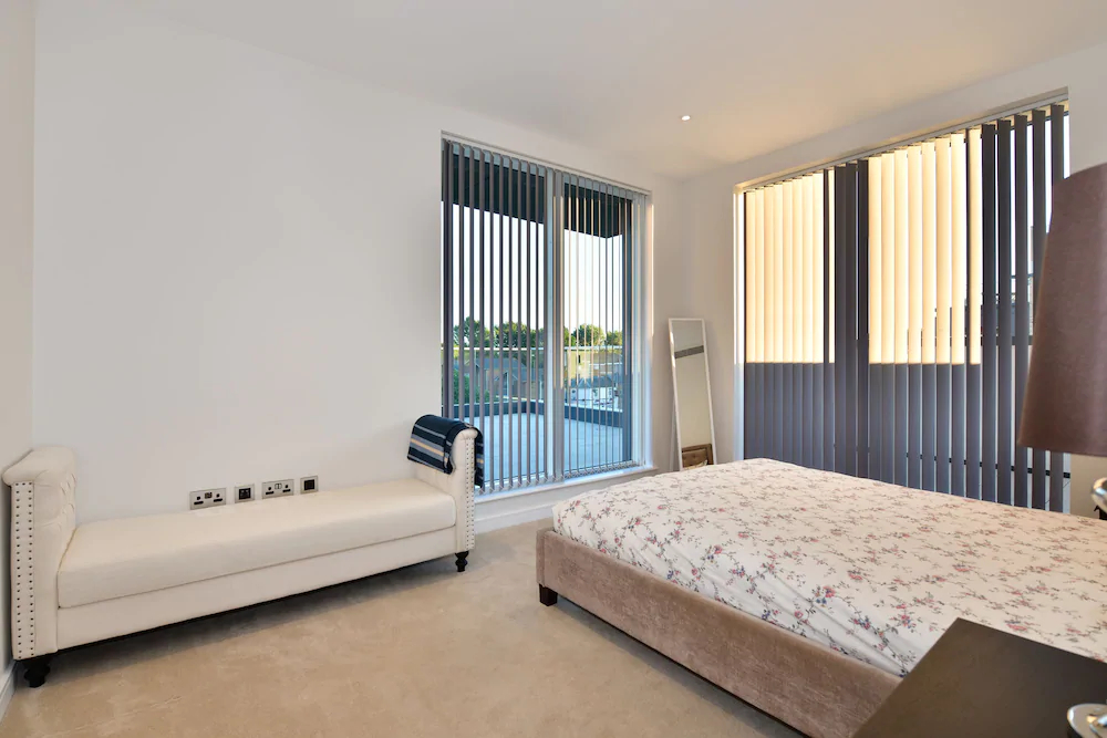 Grand Apartments Kew Gardens