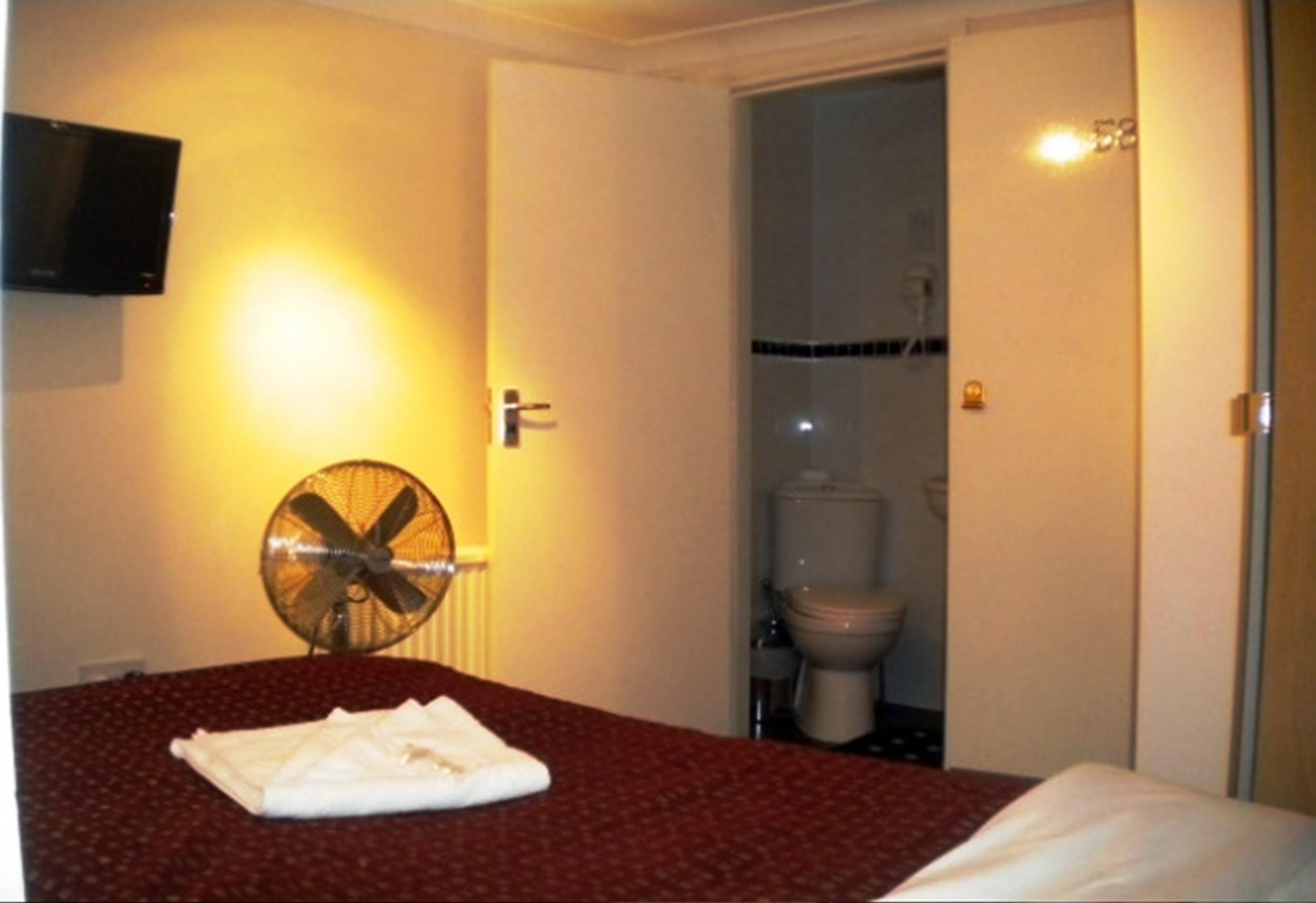 Royal Guest House 2 Hammersmith